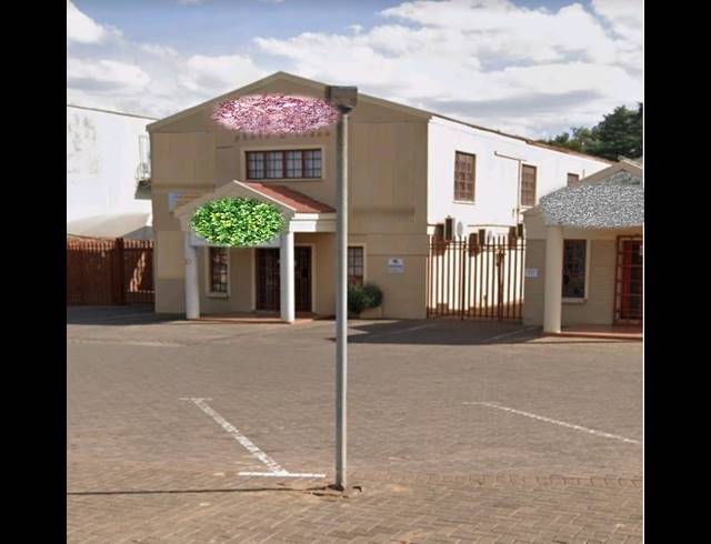 4,164M² BUILDING FOR SALE IN THREE RIVERS